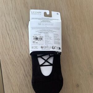 ALO Yoga Black Pilates Socks